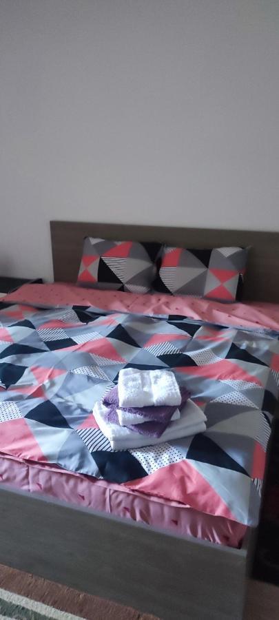Sibiu Apartament Букурещ Екстериор снимка