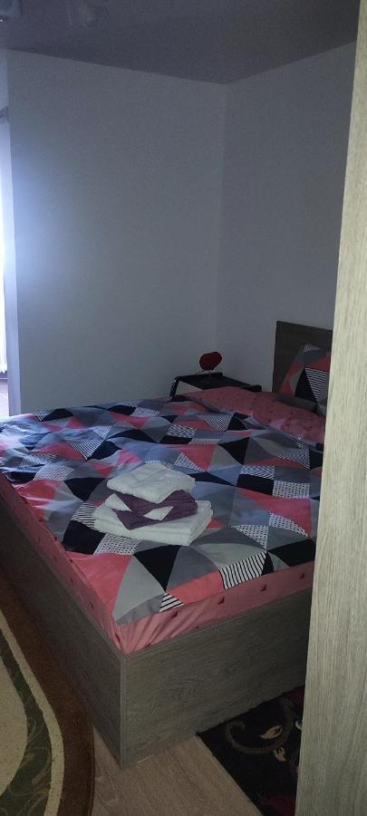 Sibiu Apartament Букурещ Екстериор снимка